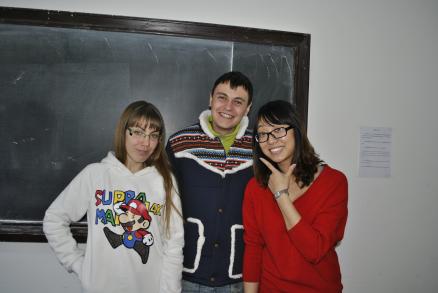 Lara en clase de chino