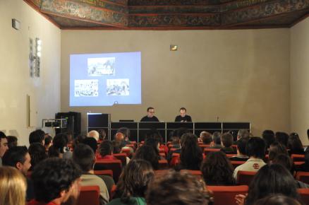 02.05 Conferencia de Víctor Gavín sobre Dónde está su consciencia. Opio e Imperio