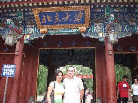Josue e Isianis en la Universidad de Pekin