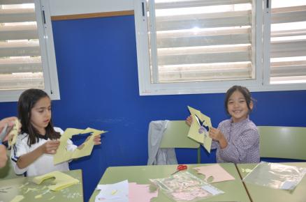 Recorte tradicional chino de papel. Una actividad muy divertida para todos los alumnos